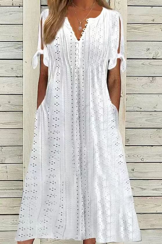 Κομψό γυναικείο φόρεμα με V λαιμόκοψη