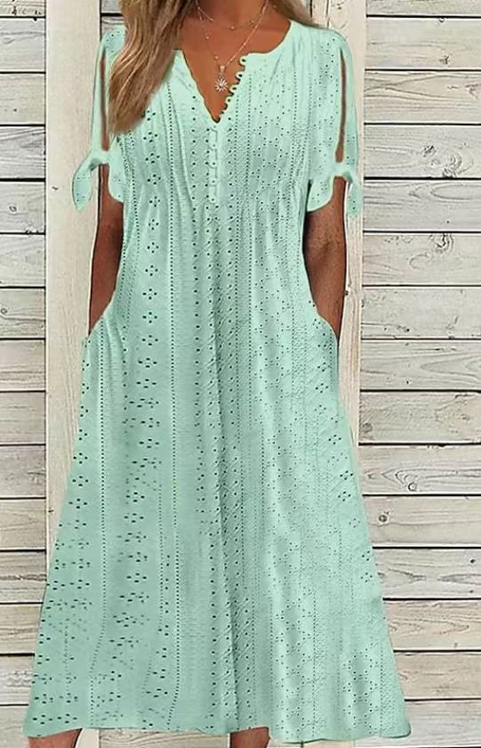 Κομψό γυναικείο φόρεμα με V λαιμόκοψη