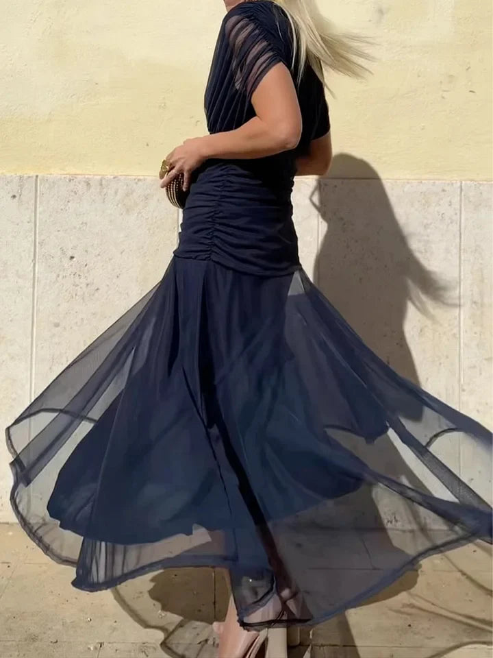 Κομψό γυναικείο φόρεμα από σιφόν