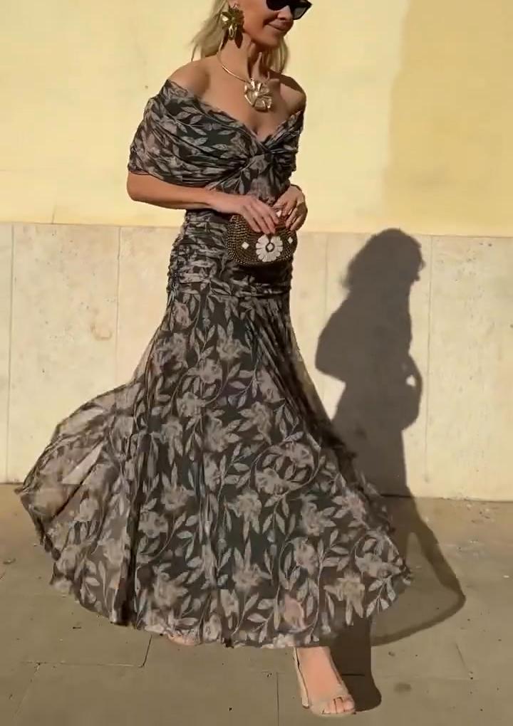 Φόρεμα με στάμπα για κορίτσια με V ντεκολτέ και έξω τους ώμους