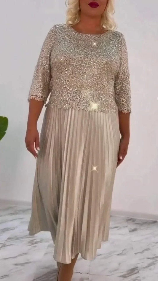 Γυναικείο φόρεμα με στρογγυλή λαιμόκοψη και πούλιες