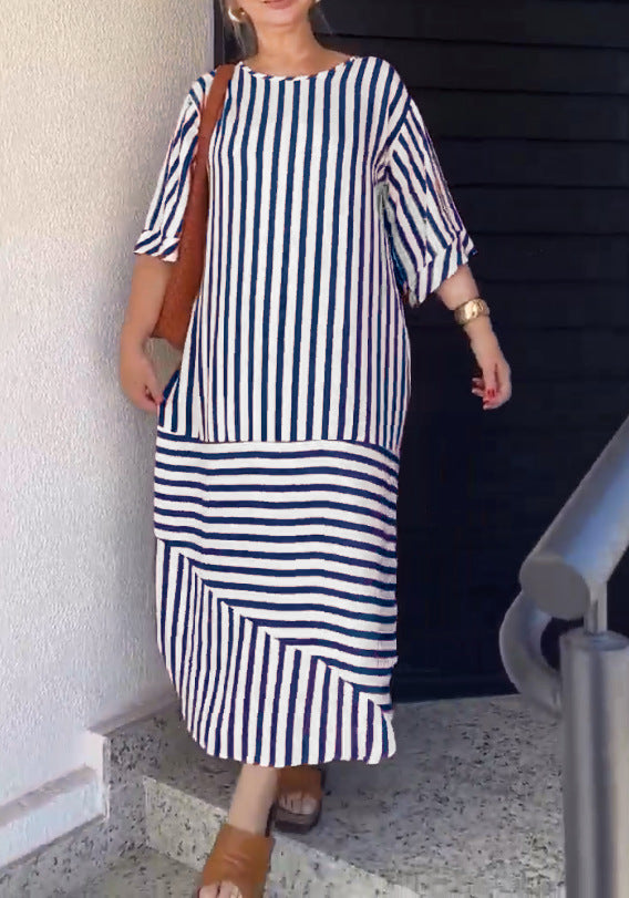 Casual φαρδύ φόρεμα με στρογγυλή λαιμόκοψη και ριγέ σκίσιμο