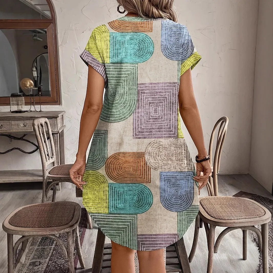 Κομψό φόρεμα με V λαιμόκοψη και τυπωμένα κουμπιά 2025