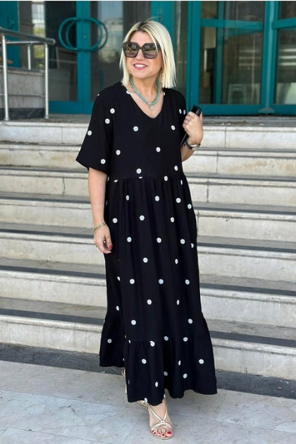 Μακρύ βαμβακερό φόρεμα με V ντεκολτέ και μαύρο κέντημα με πουά