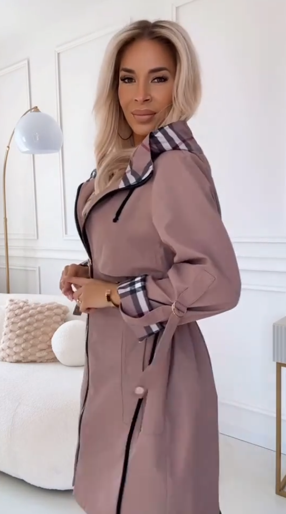 Μοντέρνο και ευέλικτο γυναικείο παλτό patchwork