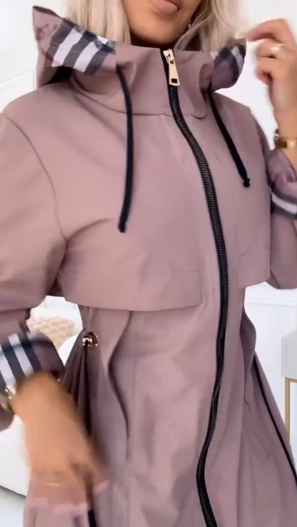 Μοντέρνο και ευέλικτο γυναικείο παλτό patchwork