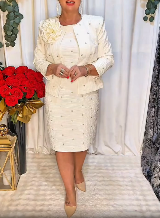 Κομψό φόρεμα δύο τεμαχίων με λουλούδια