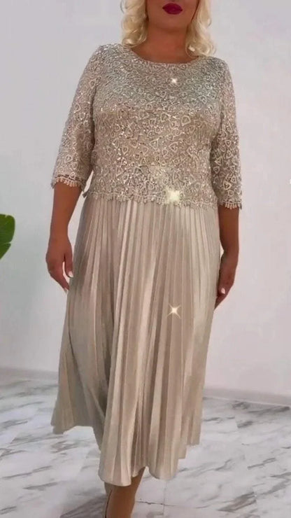 Γυναικείο φόρεμα με στρογγυλή λαιμόκοψη και πούλιες