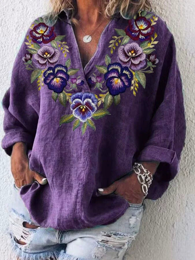 Γυναικείο casual πουκάμισο σε μωβ λαιμόκοψη με φλοράλ μοτίβο