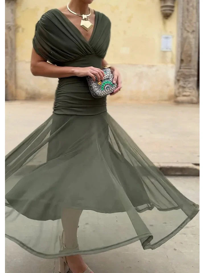 Κομψό γυναικείο φόρεμα από σιφόν